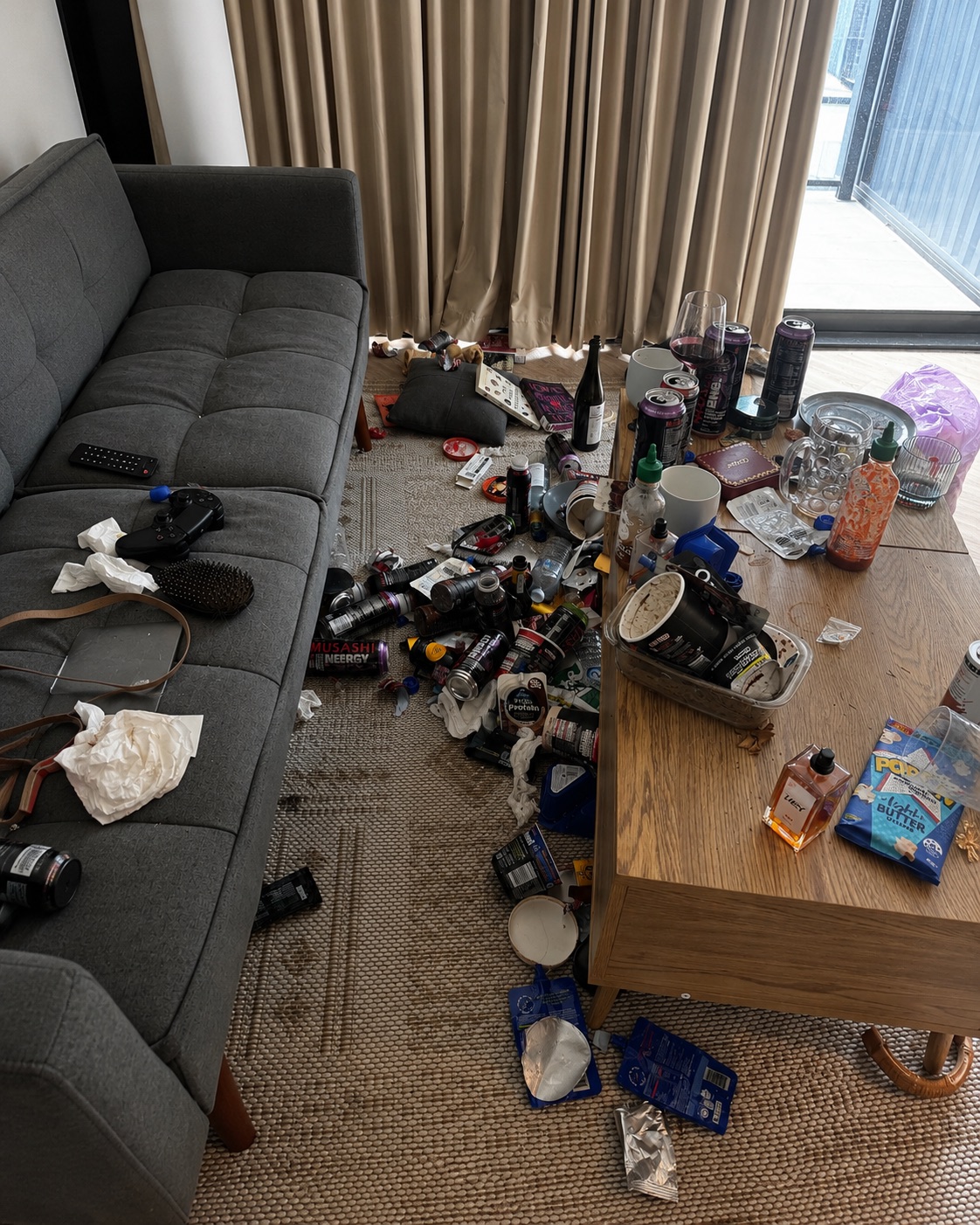 Messy living room before Lumi Cleaning
